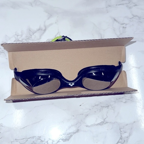 Arena spider Junior mirror swim goggles new in box - Picture 2 of 7